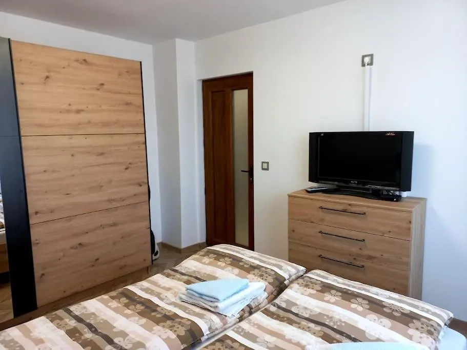 Apartment Toni / 2Bedrooms Varna