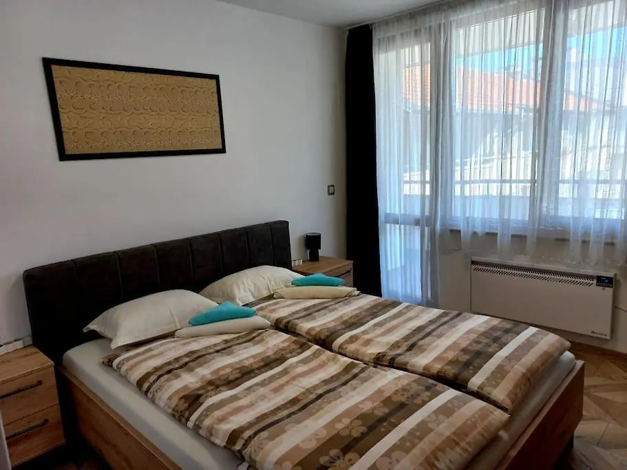 Apartment Toni / 2Bedrooms Varna
